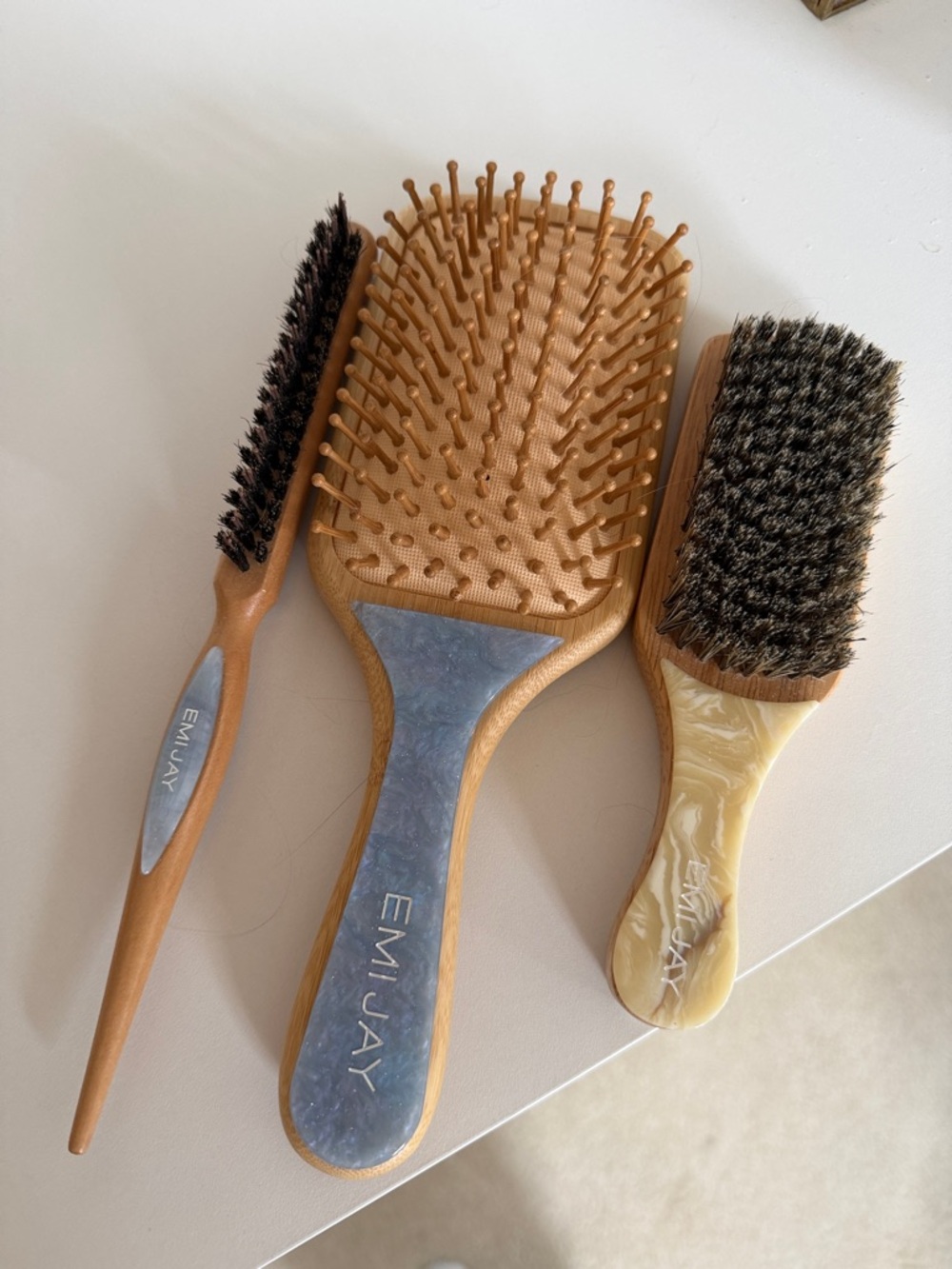Emi Jay Three-Piece Brush Set in Tan, Blue & Cream Marbling